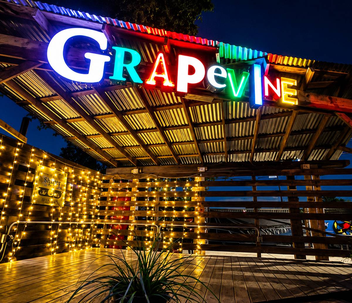 THE GRAPEVINE BAR